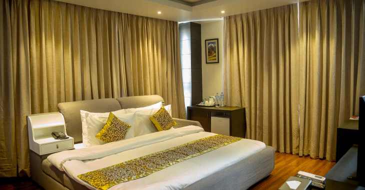 Deluxe King Rooms